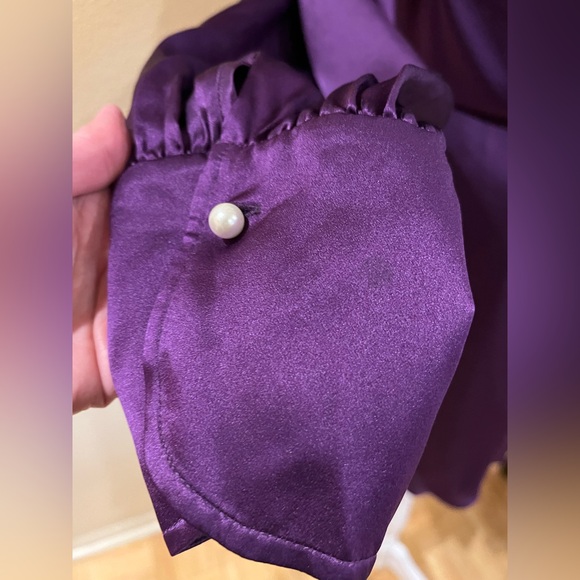 Kate Spade silk dress w/ draped neckline, long balloons sleeves. Midi. Purple 14 - Picture 11 of 16